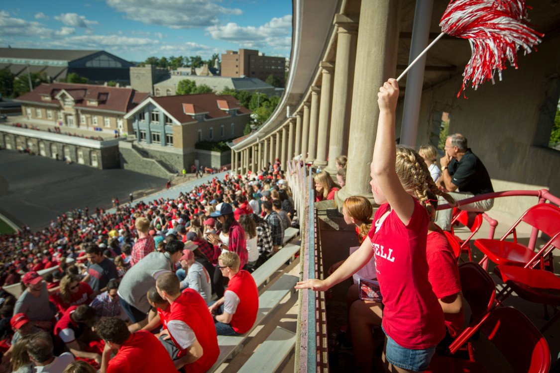 cheering crowd